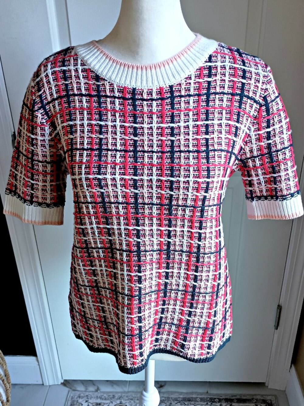 ANN TAYLOR SHORT SLEEVE GRID YARN SWEATER SZ S